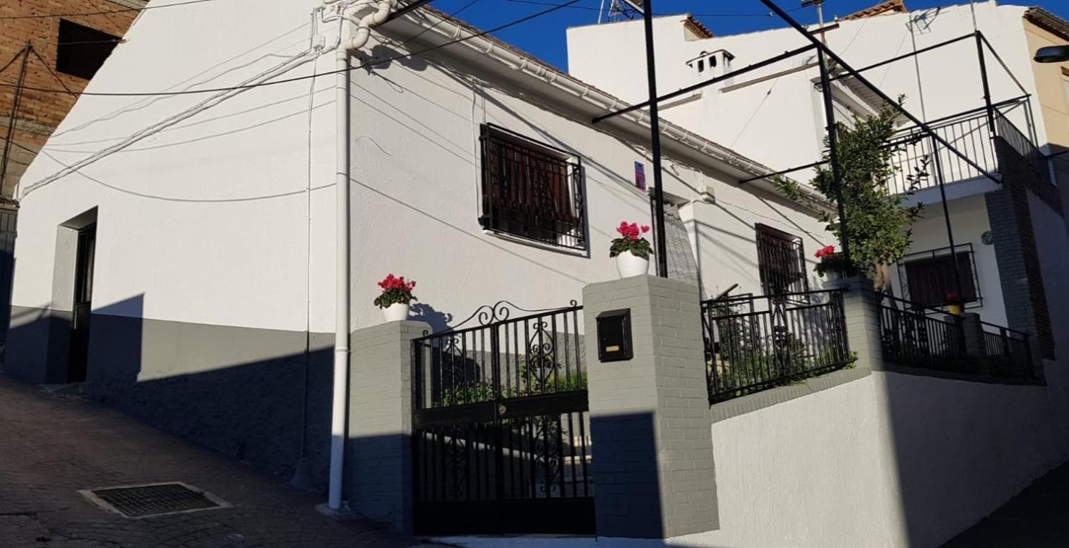 Casa Rural Maria Pinos Genil Luaran gambar