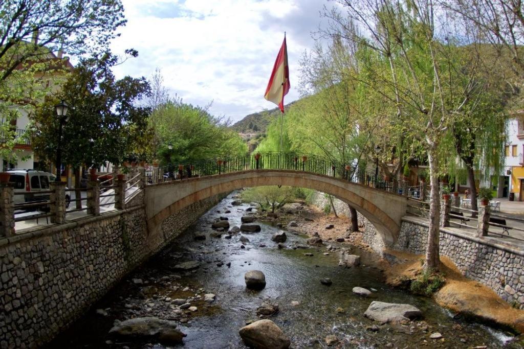 Casa Rural Maria Pinos Genil Luaran gambar